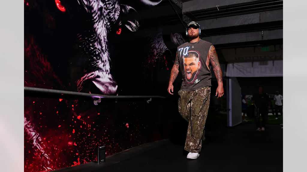 Alec Anderson Big Face T-Shirt